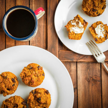 pumpkin raisin muffins